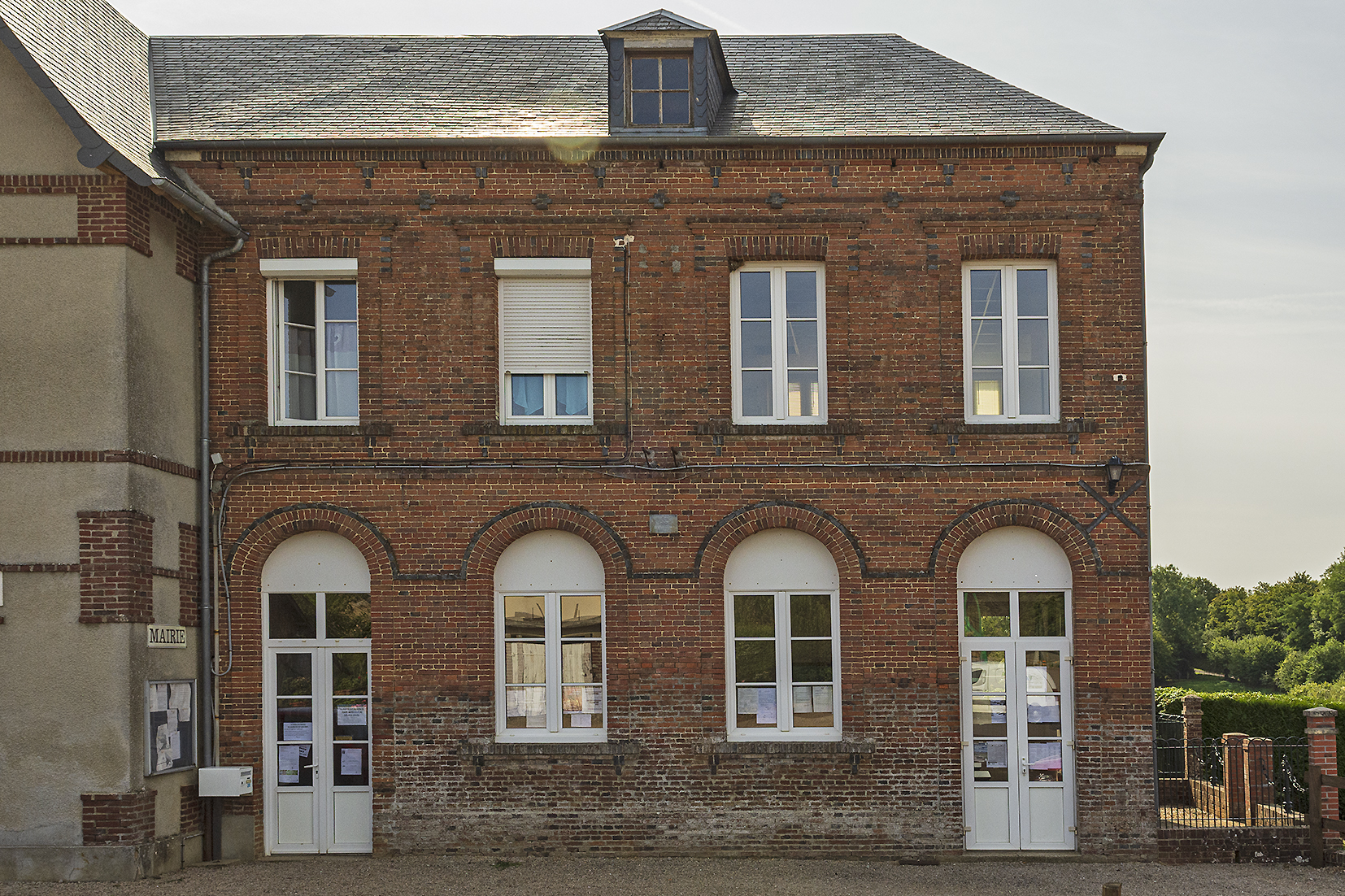 mairie croisilles