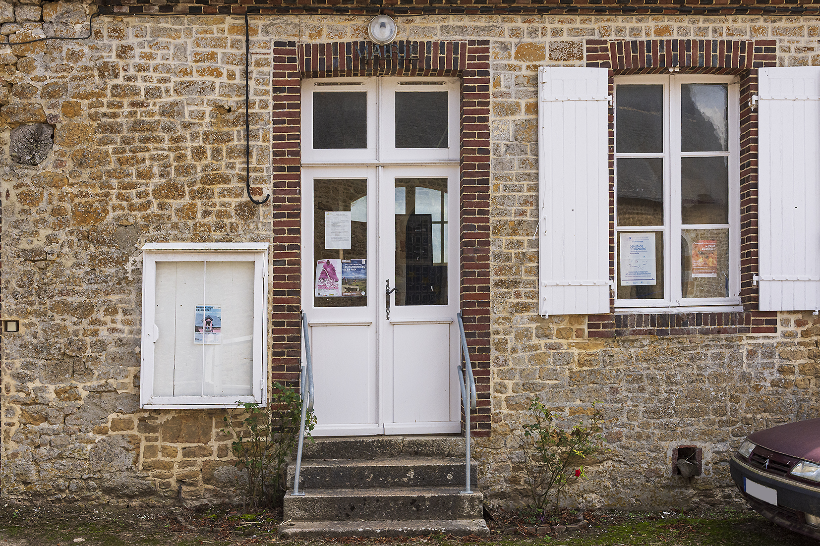 mairie lignières