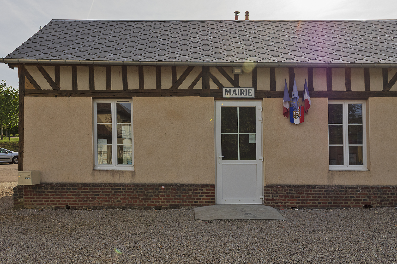 mairie mardilly