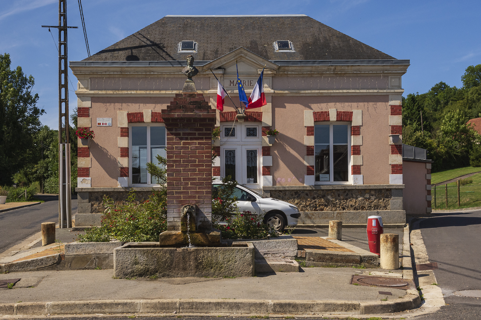 Mairie Pontchardon